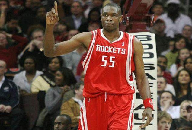 曝利拉德已结束雄鹿生涯！管理层正式启动交易，字母哥考虑离队