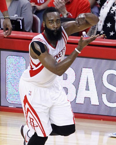 曝利拉德已结束雄鹿生涯！管理层正式启动交易，字母哥考虑离队